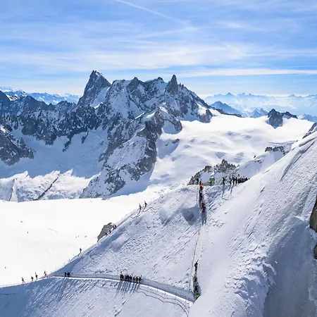 La Verte 15 In Out - Happy * Chamonix